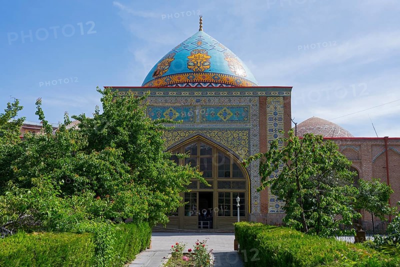 View of entrance to a mosque with blue dome and richly decorated portal, surrounded by garden, blue mosque, Shiite mosque, symbol of Armenian-Iranian friendship, Yerevan, Yerevan, Armenia