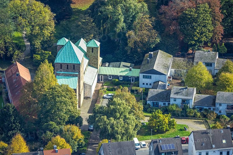 Aerial view, St. Lucius Catholic Church, Werden, Essen, Ruhr region, North Rhine-Westphalia, Germany, place of worship, Essen-Süd, Europe, religious community, church, parish, denomination, aerial photography, aerial photography, religion, religious place, overview, birds-eyes view, overview