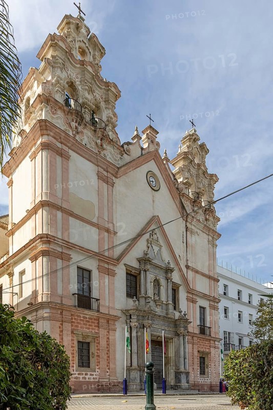 An old historic town. The Iglesia del Carmender church on the promenade shows its former glory of Cadiz, Andalusia, Atlantic, Spain