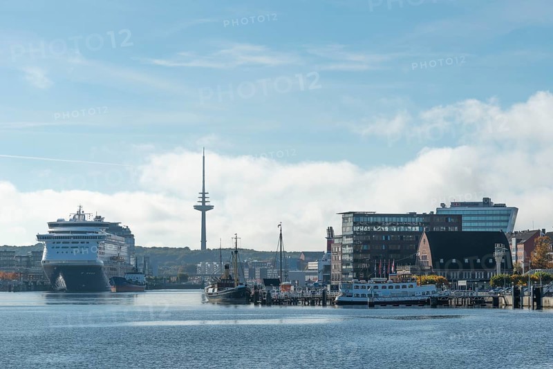 Norwegian Color Line ferry and cruise ship Color Magic, Kiel port, museum bridge, shipping museum, former fish hall, historic ships, buzzard barge, Kiel Fjord, Schleswig-Holstein, Germany