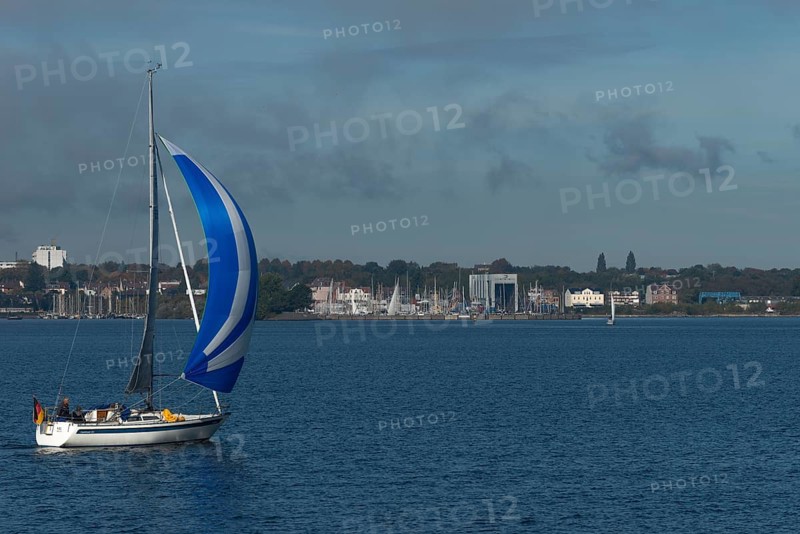 State capital Kiel, industry and shipyards in the Friedrichsort district, shipyard Gebr. Friedrich Kiel, dock, sailboat, economy, industry, marina, Schleswig-Holstein, Germany