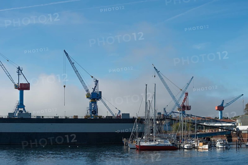 State capital Kiel, industry and shipyards in the Friedrichsort district, LINDENAU Werft GmbH, dock, cranes, economy, industry, marina, Schleswig-Holstein, Germany
