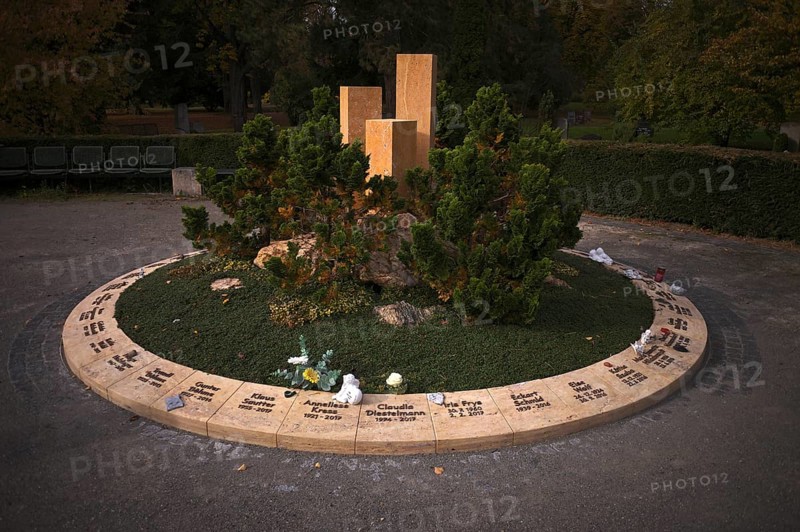 Urn grave, urn graves, planting, main cemetery, Stuttgart, Baden-Württemberg, Germany