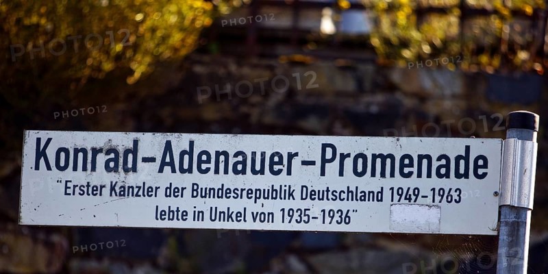Konrad-Adenauer-Promenade street sign, memory of the first chancellor who lived in Unkel from 1935 to 1936, North Rhine-Westphalia, Germany