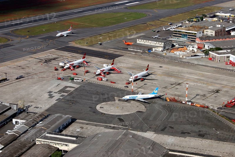 AEROPORTO DE CONGONHAS - SP JUNHO DE 2005 FOTO MARCOS HIRAKAWA KEYSTONE