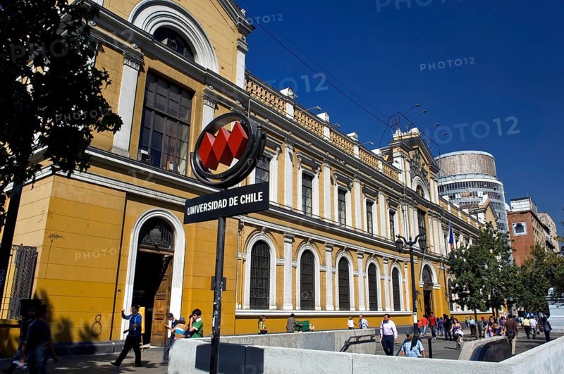 Universidade de Chile, General Bernardo O' Higgins Boulevard, Santiago, Chile