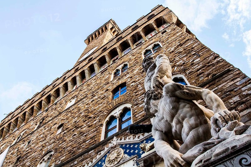 Statue Hercules and Cacus at the entrance of Palazzo Vecchio, in Piazza della Signoria. Florence, Province of Florence, Italy. 18.12.2012
