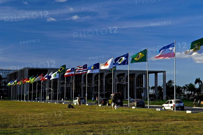 Flags, Esplanada dos Ministérios, Eixo Monumental, Brasília, DF, Brazil