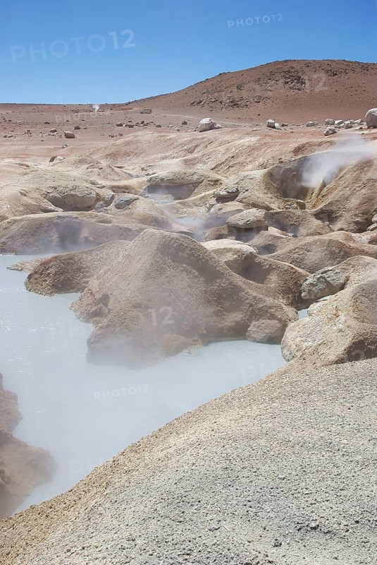 Gueisers - Reserva nacional de fauna andina Eduardo Abaroa - Deserto do Lipez - Departamento de Potosi - Provincia Sud Lipez - Bolivia ATENÇÃO: NÃO PODEMOS REPRESENTAR ESSA IMAGEM FORA DA AMERICA LATINA