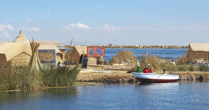 Ilhas flutuantes - Islas Uros - Lago Titicaca - Perú ATENÇÃO: NÃO PODEMOS REPRESENTAR ESSA IMAGEM FORA DA AMERICA LATINA