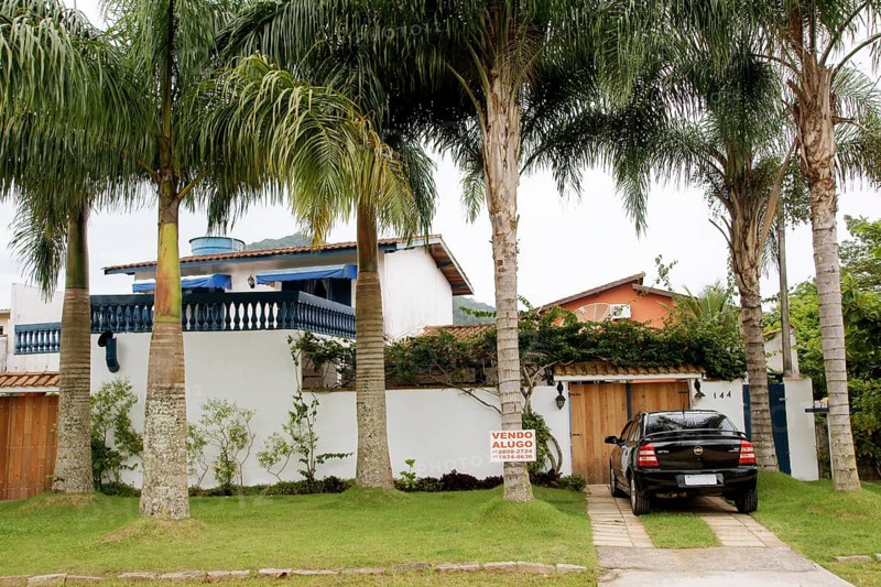 House, Coconut trees, Barra do Una, Peruíbe, São Paulo, Brazil
