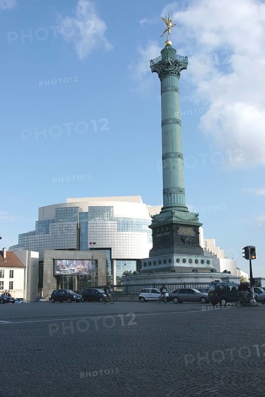 Square, Place de la Bastille, 12ème arrondissement, (75012), Paris, France
