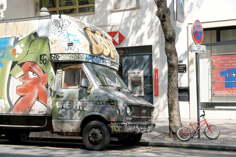 Truck, City, Bolougne-Billancourt, Hauts-de-Seine (92), Ile de France, France