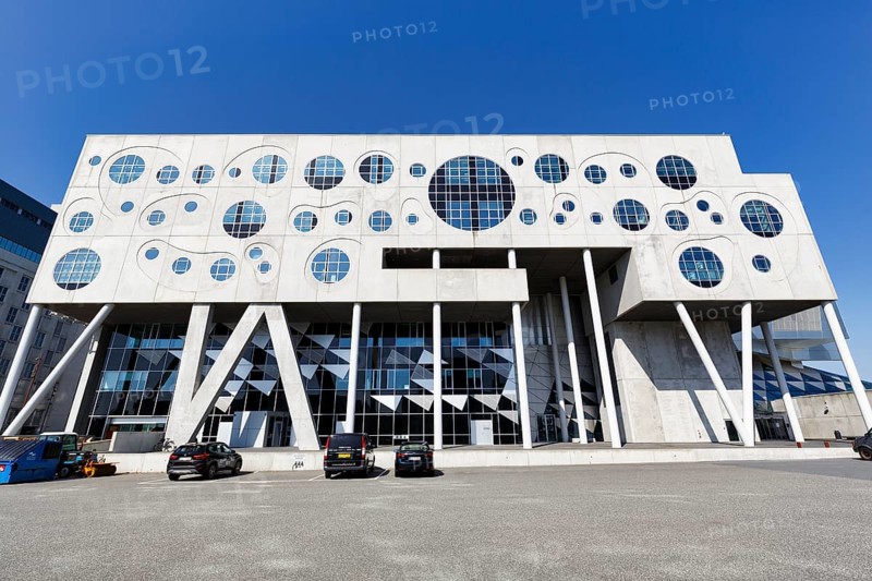 Facade made of concrete and glass, various geometric shapes, Musikkens Hus concert hall and music academy, House of Music at Musikkens Plads, architect Coop Himmelblau, modern architecture, Aalborg, Jutland, Denmark