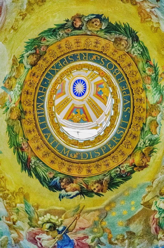Ceiling painting around dome Side dome of presentation chapel left side aisle of St. Peter's Basilica Basilica St. Peter, Vatican City, Vatican, Rome, Lazio, Italy