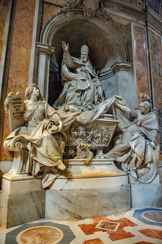 Opulently designed tomb of Pope Gregory XIII in St. Peter's Basilica, Basilica of St. Peter's Basilica, Vatican, Rome, Lazio, Italy
