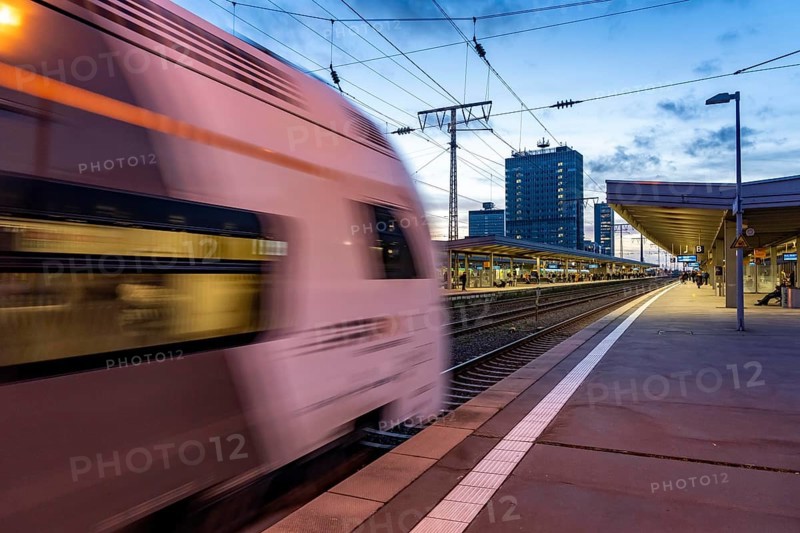 RRX, Rhein-Ruhr-Express, in Essen main station, passengers on the platform, North Rhine-Westphalia, Germany