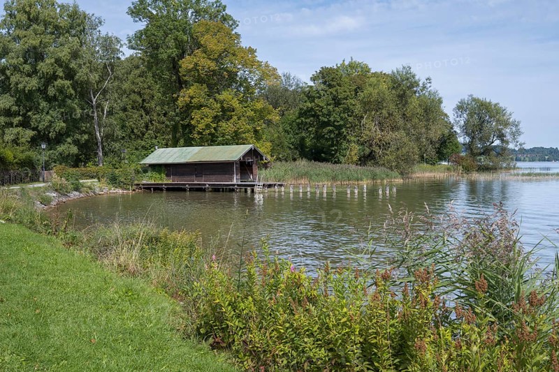 Hütte am Ufer des Tegernsee, Bad Wiessee, Upper Bavaria, Bavaria, Germany