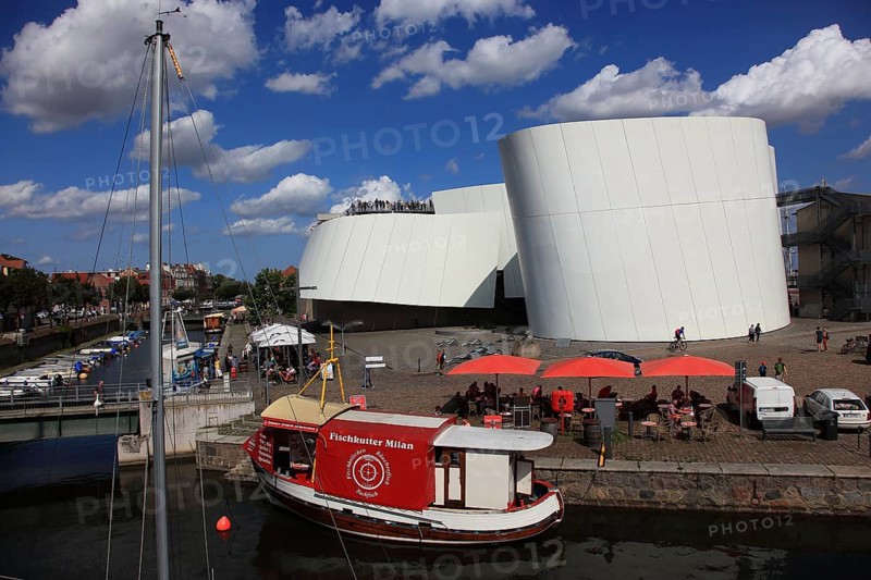 Restaurant, Fishing Trawler Milan, Ozeaneum, Seemuseum Stralsund, Museum of Oceanography and Fisheries, Aquarium and German Maritime Museum, Stralsund, Vorpommern-Rügen district, Mecklenburg-Western Pomerania, Germany
