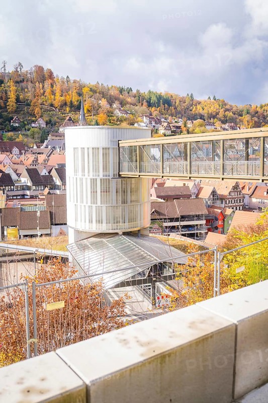 Autumn cityscape with a modern building and hill in the background, ZOB Calw, Hermann Hessebahn, Calw, Germany