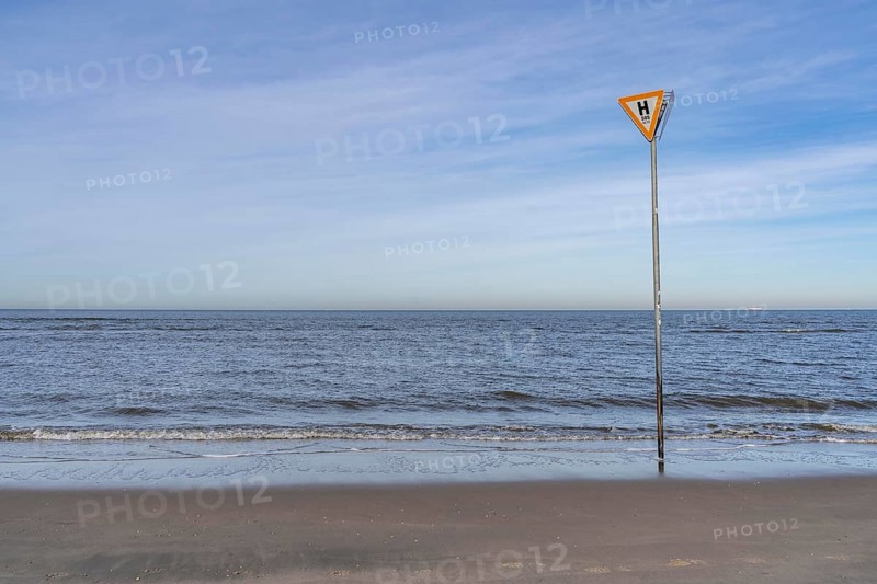 East Frisian North Sea island of Spiekeroog, Wadden Sea National Park, in winter, SOS, emergency call sign, east beach, beach section