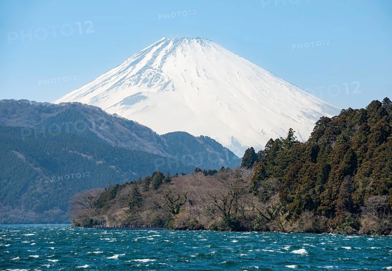 View of Lake Ashi with Mount Fuji volcano, Hakone, Japan