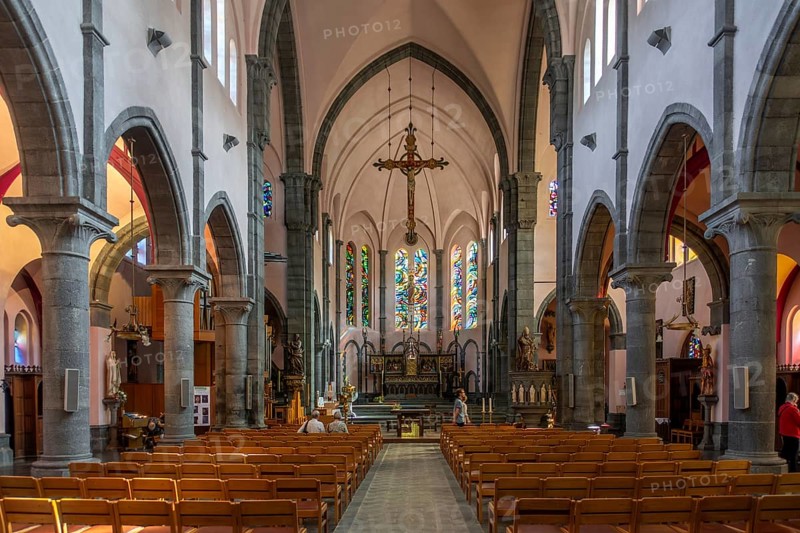 Neo-Gothic St. Nicholas Church, Eglise Saint-Nicolas interior in the city La Roche-en-Ardenne, province of Luxembourg, Ardennes, Wallonia, Belgium