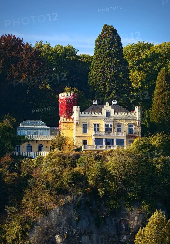 Marienfels Castle with Maria figure in a crevice, former residence of entertainer Thomas Gottschalk, Remagen, Rhineland-Palatinate, Germany
