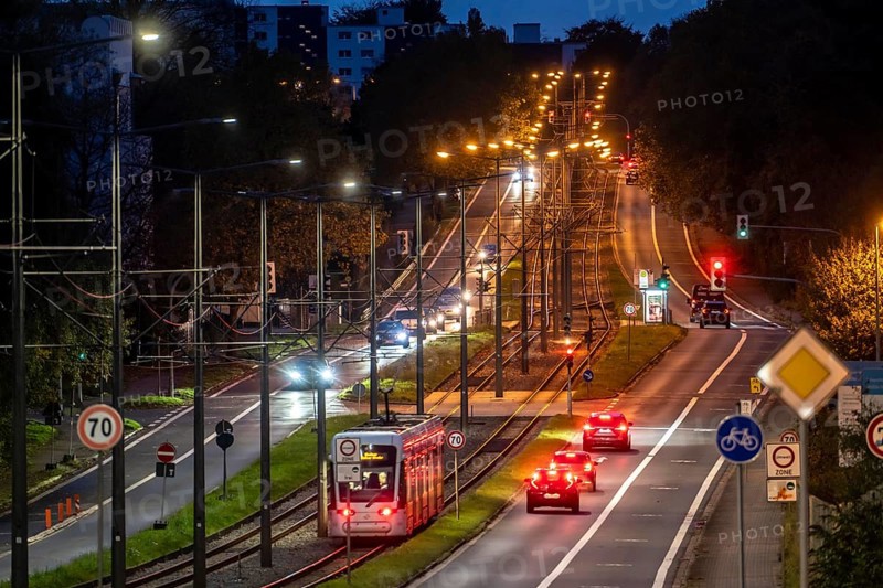 Bogestra tram, line 305, on the Wattenscheider Hellweg, tram line in the middle of the street, street lighting, North Rhine-Westphalia, Germany