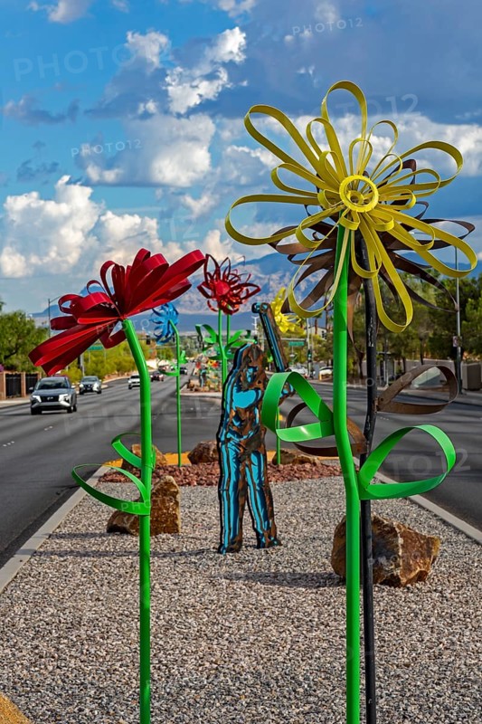 Las Vegas, Nevada - Metal flower art decorates the median strip on a Las Vegas road