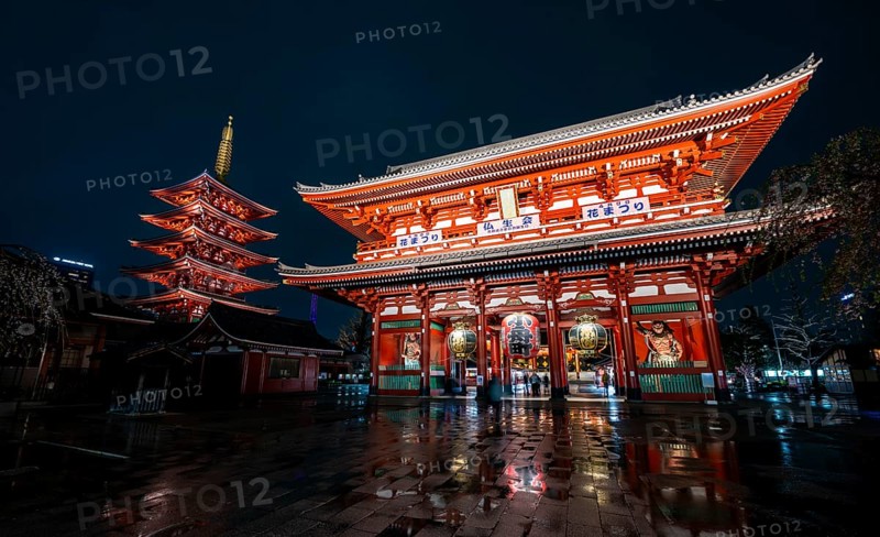 Illuminated five-story pagoda and main hall of Asakusa Shrine or Senso-ji Temple, at night, Buddhist temple complex, Asakusa, Tokyo, Japan