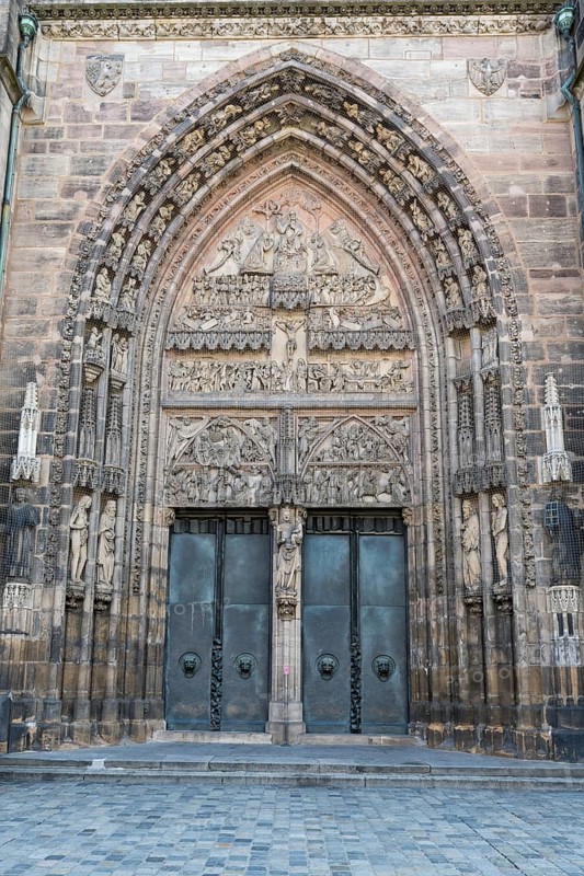 Relief over the entrance portal, west façade, St. Lorenz church, Gothic, old town, Nuremberg, Middle Franconia, Franconia, Bavaria, Germany