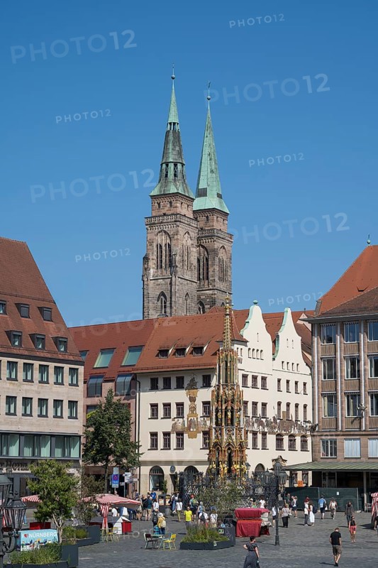 Pedestrian zone, Königstraße, Hauptmarkt, Schöner Brunnen, Altstadt, Nuremberg, Middle Franconia, Franconia, Bavaria, Germany