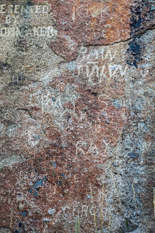 Alcova, Wyoming - Independence Rock, where more than 5, 000 emigrants carved their names while heading west on wagon trails to California, Oregon, or Utah