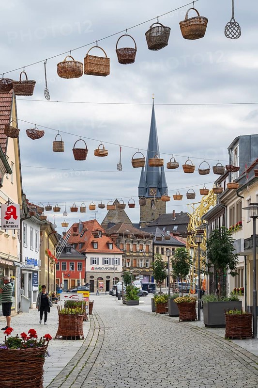Pedestrian Zone, Innere Bamberger Straße, Catholic Parish Church of the Assumption of Mary, Deutsche Korbstadt, Lichtenfels, Upper Franconia, Franconia, Bavaria, Germany
