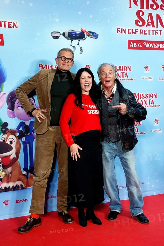Götz Otto, Malwanne and Michael Mendl at a special screening of MISSION SANTA - AN ELF SAVES CHRISTMAS at the Kulturbrauerei in Berlin on 25.10.2025