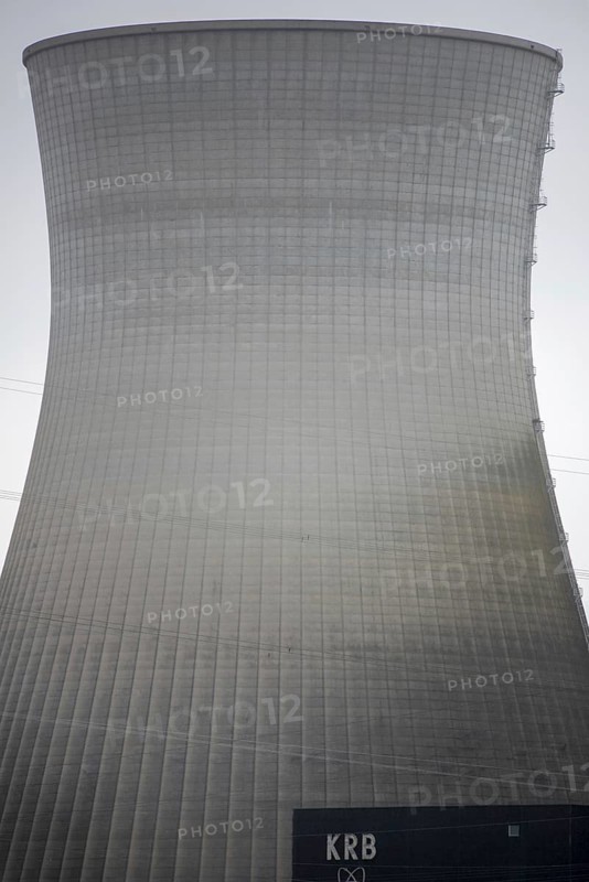 Demolition of the 160m high cooling towers of the disused Gundremmingen nuclear power plant (AKW KRB), Gundremmingen, Bavaria, Germany