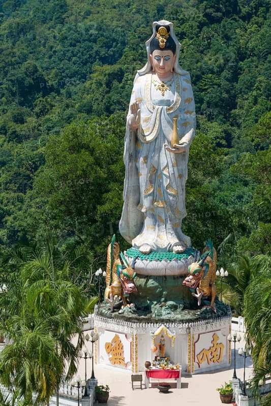 Guan Yin statue, Wat Bang Riang, Buddhist temple complex, Buddhist temple, Thap Put, Phang Nga Phang Nga province, Thailand