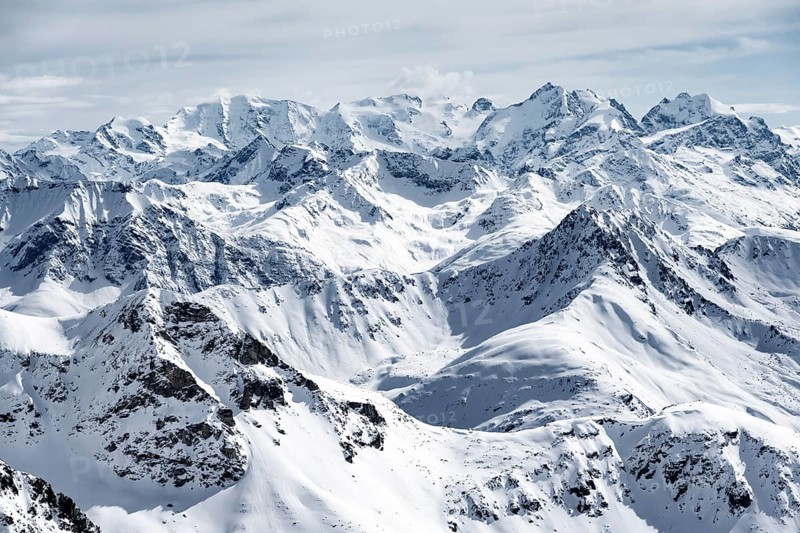Mountain panorama with view of peaks, view from Piz Grialetsch in winter, Bündner Haute Route, Albula Alps, Rhaetian Alps, Grisons, Switzerland