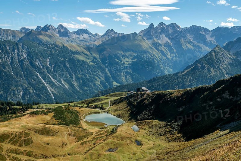 View from the Fellhorn Ridge hiking trail to Schlappoldsee and mountains of the Allgäu Alps, Oberstdorf, Oberallgäu, Allgäu, Bavaria, Germany
