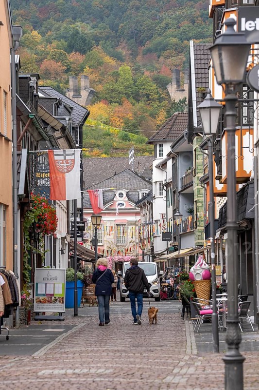The old town of Ahrweiler, renovated, restored, partly rebuilt after the flood in the Ahr Valley in July 2021, Rhineland-Palatinate