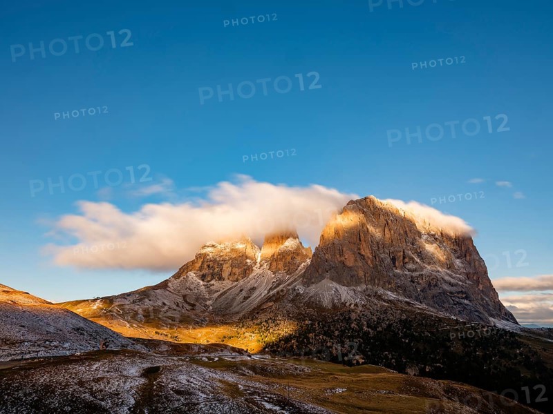 View from the Sella Pass to the Sassolungo Group, Val Gardena, Val Gardena, Dolomites, Trentino, South Tyrol, Italy