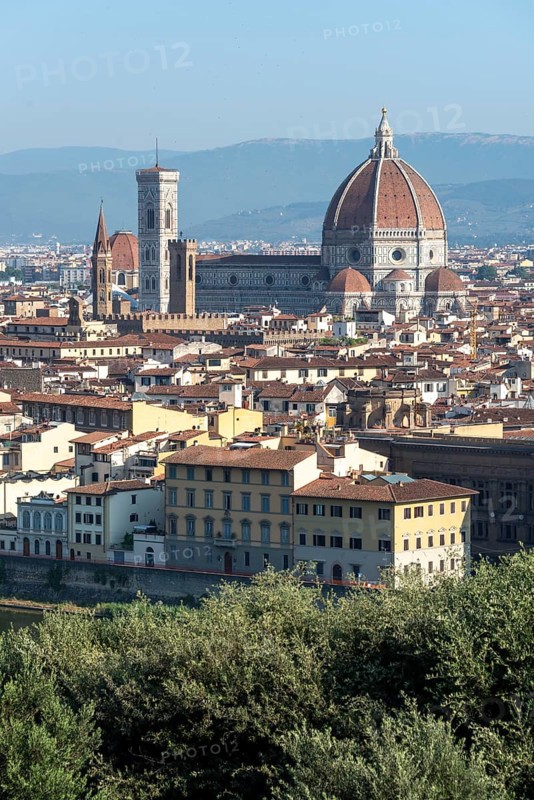 Santa Maria del Fiore Cathedral, left Campanile di Giotto, Florence, Tuscany, Italy