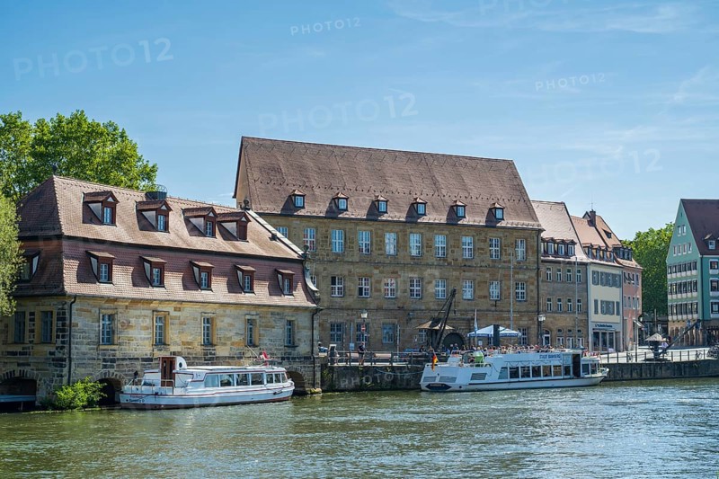 Jetty at the crane, Two excursion boats on the river Regnitz, Old Town, UNESCO World Heritage Site, Bamberg, Upper Franconia, Franconia, Bavaria, Germany