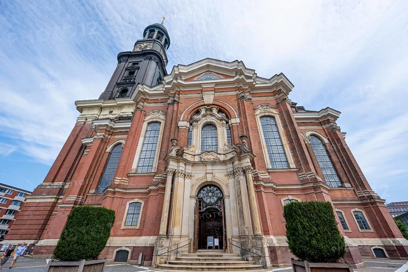 St Michael's Church, Michel, Baroque Church of St Michael, Facade, Hamburg, Hanseatic City of Hamburg, Germany