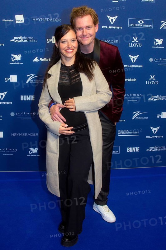 Nadja Jo Klapper and Johannes Heinrichs, DEUTSCHER SCHAUSPIELPREIS 2025, Red Carpet at PULLMAN BERLIN SCHWEIZERHOF, Berlin, 09.10.2025