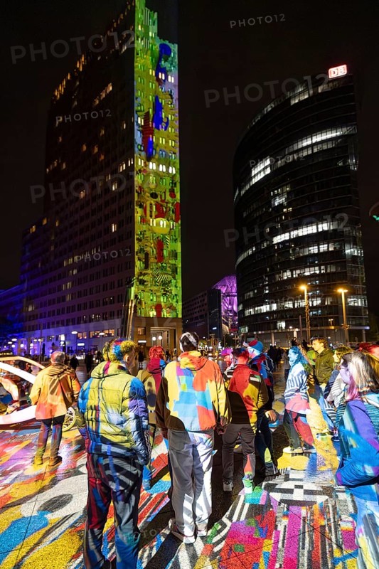 Potsdamer Platz, 21st BERLIN FESTIVAL OF LIGHTS, motto Let's Shine Together, light installations, 8 October 2025, Berlin, Germany, opening day in drizzle < english> 21st BERLIN FESTIVAL OF LIGHTS, motto Let's Shine Together, light installations, October 8, 2025, Berlin, Germany