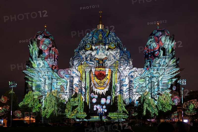 Berlin Cathedral, 21st BERLIN FESTIVAL OF LIGHTS, motto Let's Shine Together, light installations, 8 October 2025, Berlin, Germany, opening day in drizzle < english> 21st BERLIN FESTIVAL OF LIGHTS, motto Let's Shine Together, light installations, October 8, 2025, Berlin, Germany