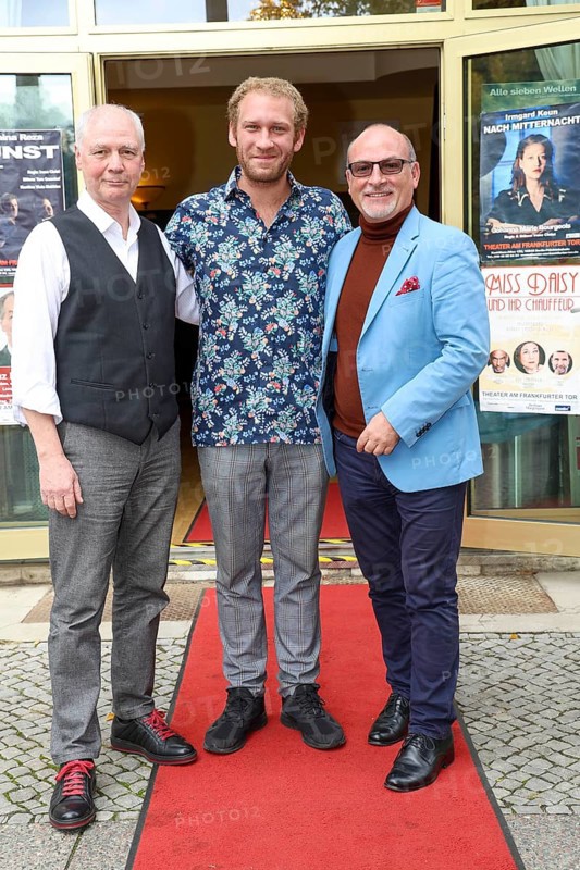 Wolfgang Seppelt, Johannes Hallervorden and Dennis Schönwetter at the annual press conference for the 2025/2026 season at the Theater am Frankfurter Tor. Berlin, 07.10.2025