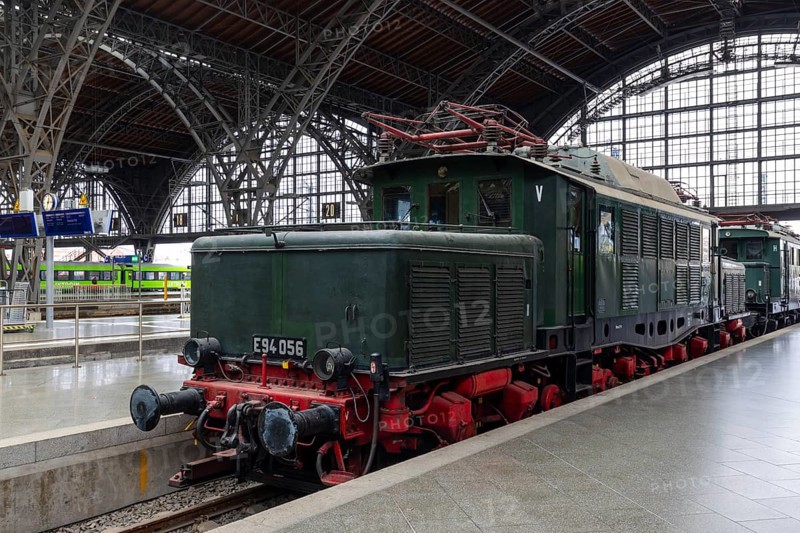 Riveted iron framework at the main railway station, historic train, Leipzig, Saxony, Germany